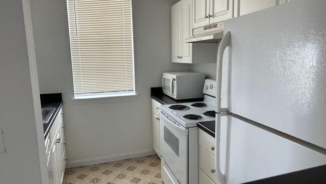 Photo - 860 N Orange Ave Unit 463