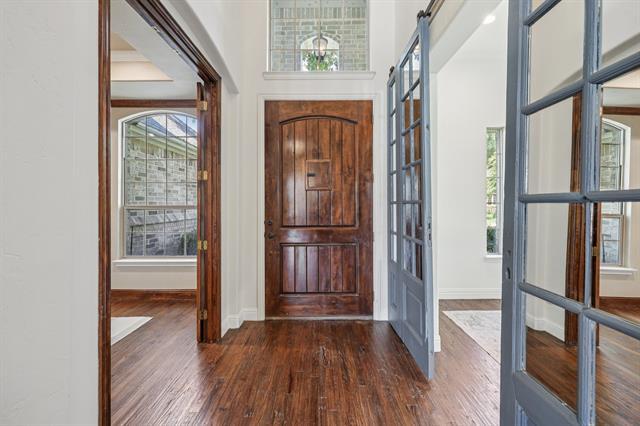 Photo - 506 Clear Vista Dr