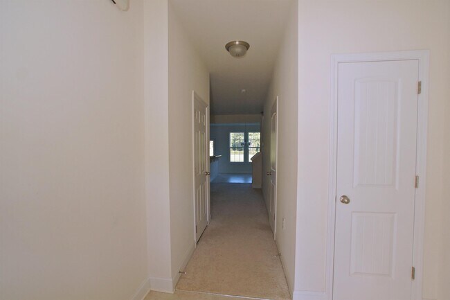 Photo - 135 Polaris Ave