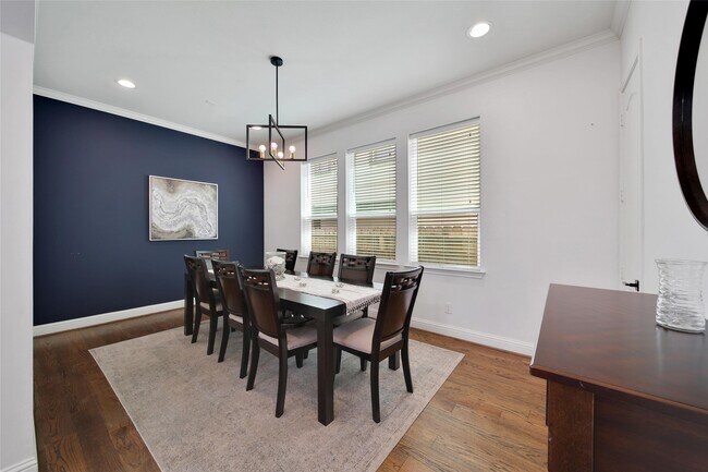 Photo - 1035 Herkimer St