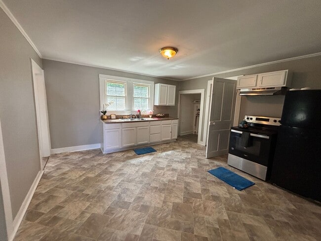 Photo - COMING SOON! Spacious 4-bedroom, 2-bathroom