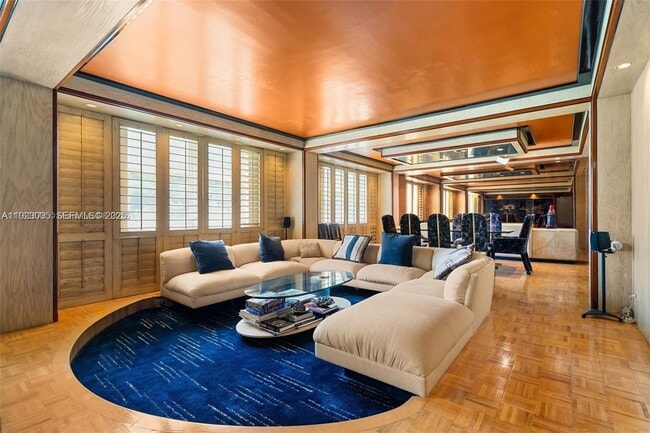 Building Photo - 11111 Biscayne Blvd Unit 227