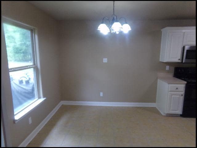 Photo - 264 Glenna Ln