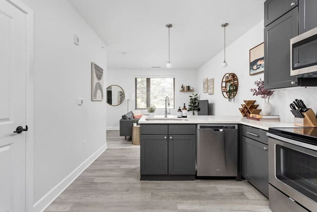 Photo - 5858 N College Ave Unidad ID1014513P