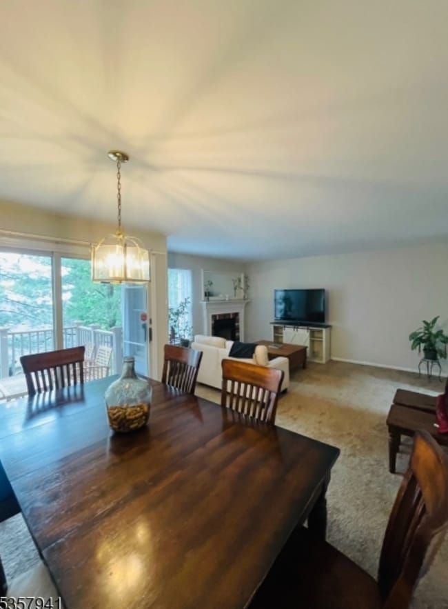Photo - 7 Dorset Ln