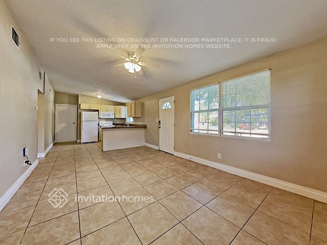 Photo - 8907 67th Way N