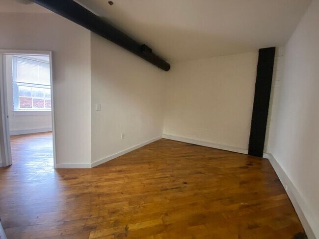 Photo - 21 S 13th St Unidad 304