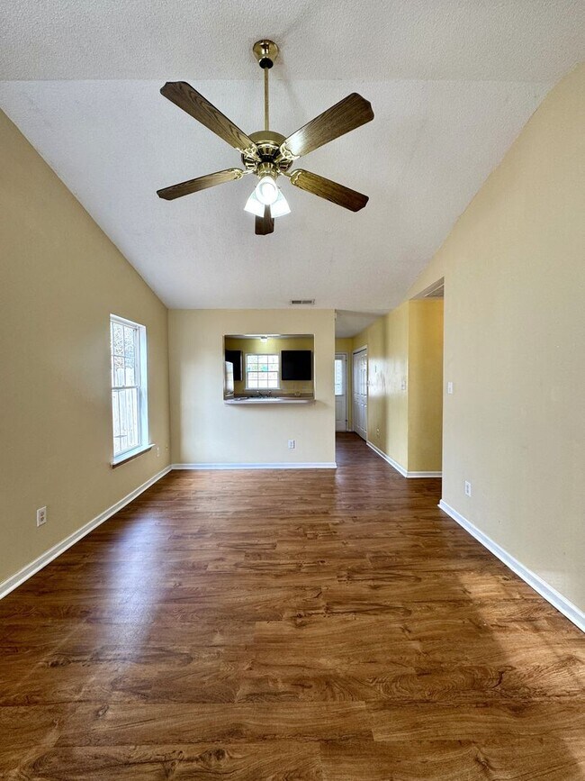 Photo - Adorable 2BR/2 Bath Duplex!