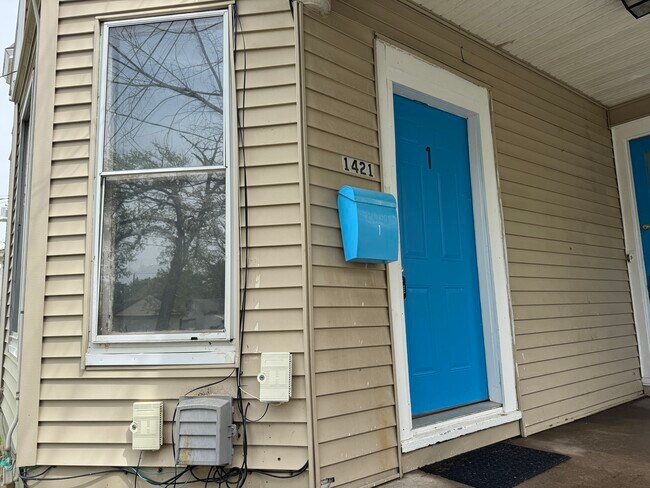 Photo - 1421 Grand Ave Unidad 1