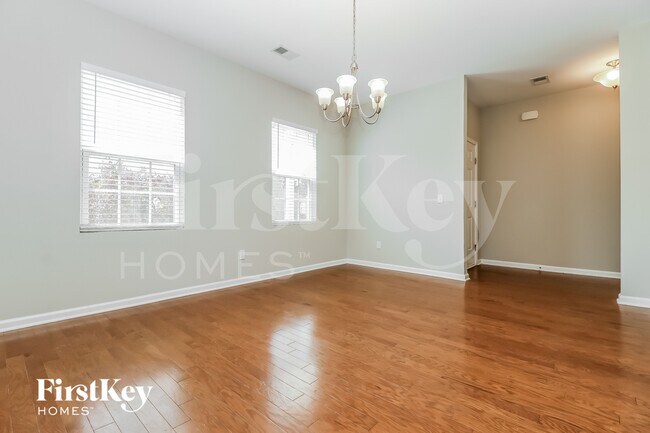 602 Bridgewater Ct