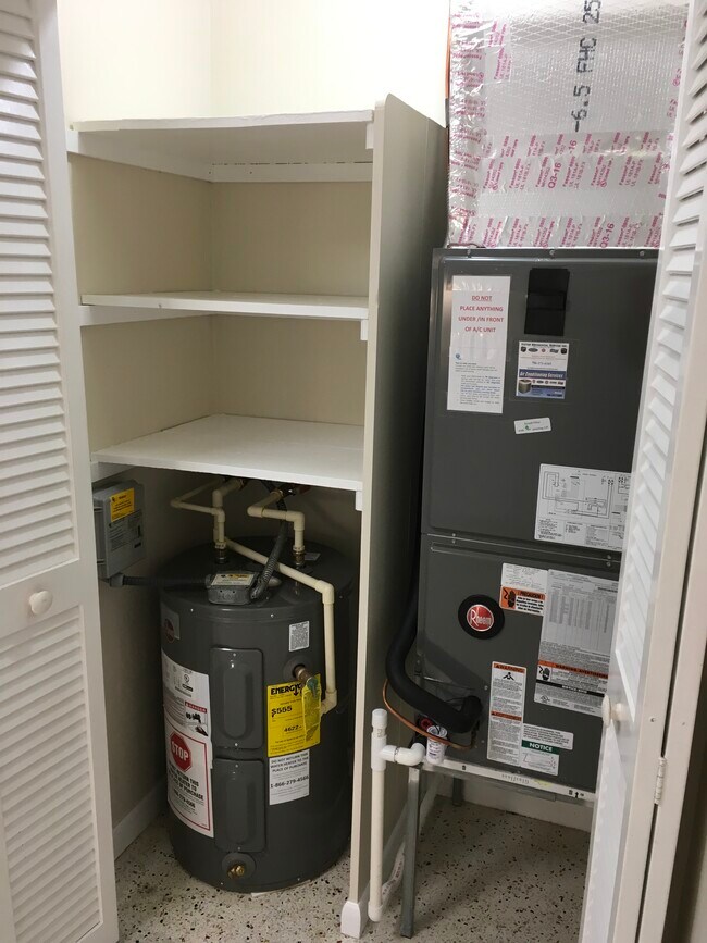 AC, Water Heater & Pantry - 20572 SW 114th Ave Unit 20572