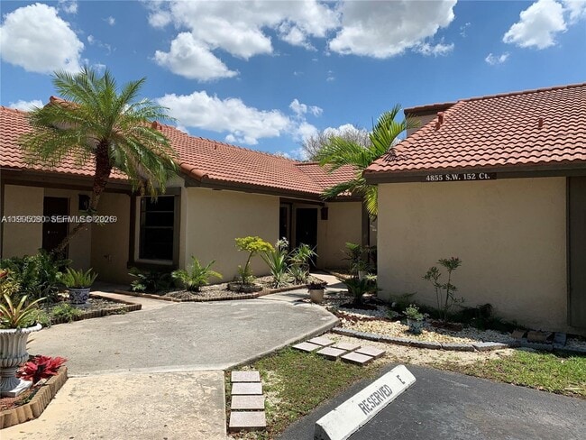 Building Photo - 4855 SW 152nd Ct