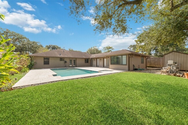 Photo - 5438 Briarbend Dr