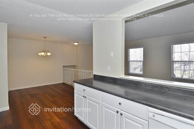 Photo - 17634 Snowberry Way