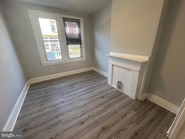 Photo - 5647 Heiskell St