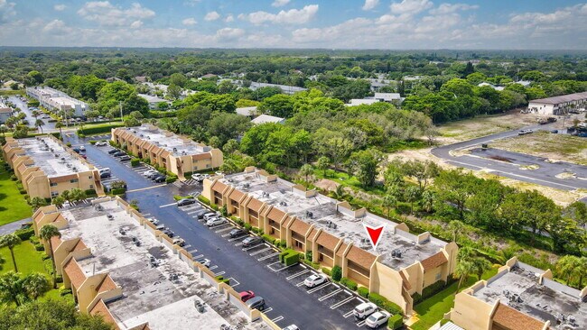 Photo - 2825 SW 22nd Ave Unit 201