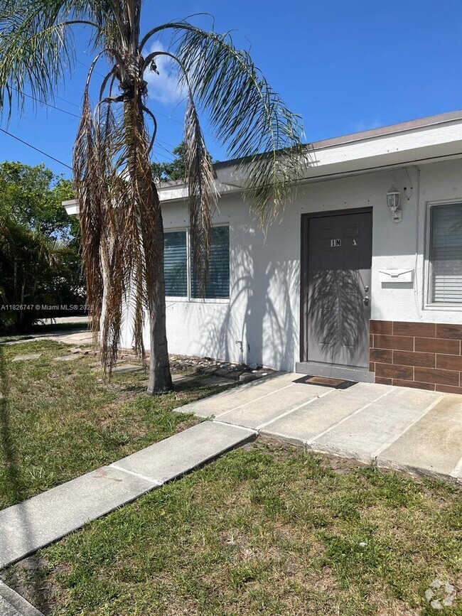 Building Photo - 1641 Taft St Unit 1N Rental