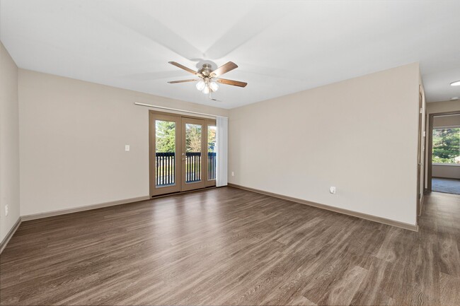 Photo - 1317 Esic Dr Unit 3