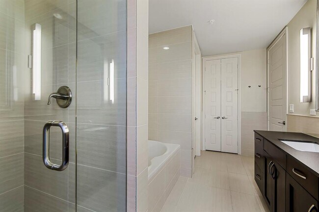 Photo - 214 Barton Springs Rd Unit 1909