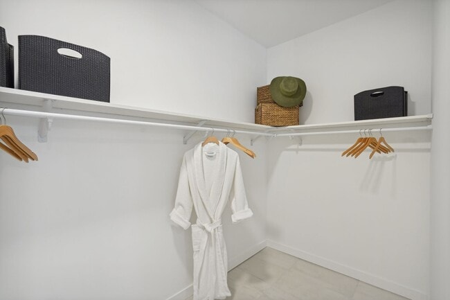 2BR,2BA - B2
