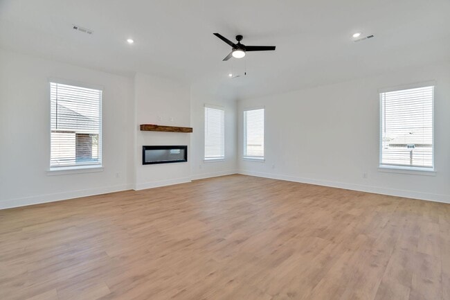 Photo - Brand-New 4 Bedroom in Siloam Springs! 3-C...