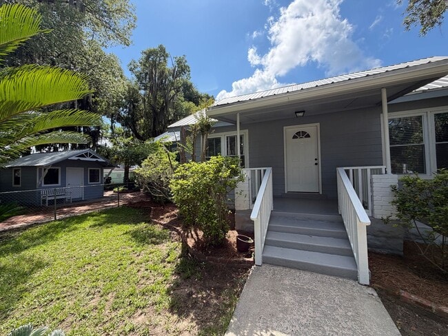 Photo - 107 Screven St