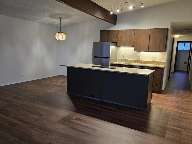 Photo - 17617 Linden Ave N Unit 17617