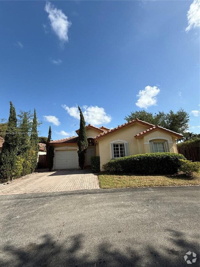 Building Photo - 5858 NW 113th Pl Rental