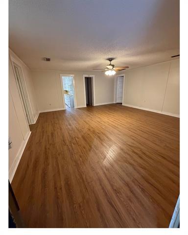 Photo - 805 W Spring St