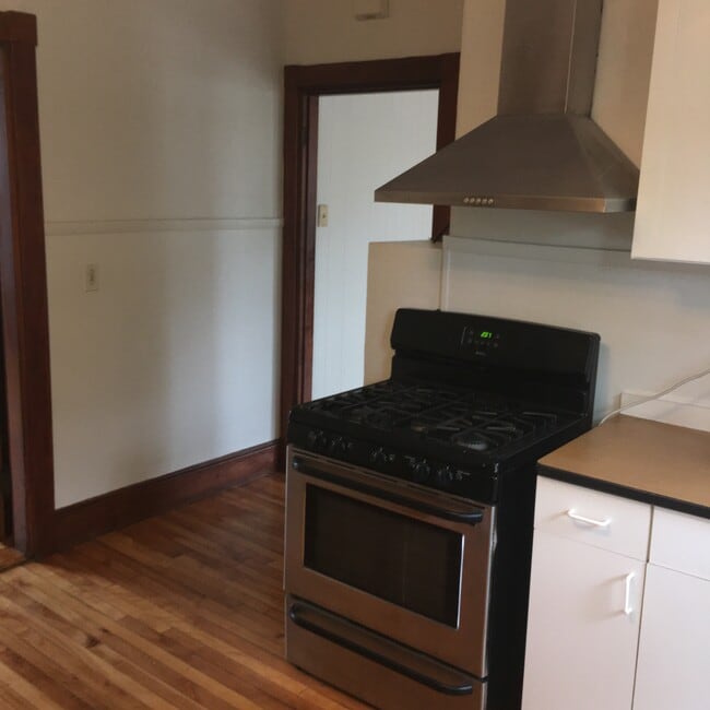 Photo - 194 Falmouth St Unit #1