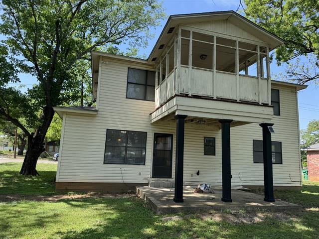 Photo - 1272 McNeil St