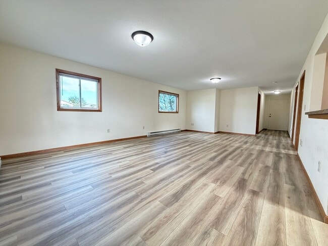 Building Photo - 2406 Hill Ave Unit 2406 Hill Ave - 2