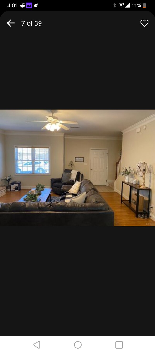 Photo - 1002 Enterprise Dr