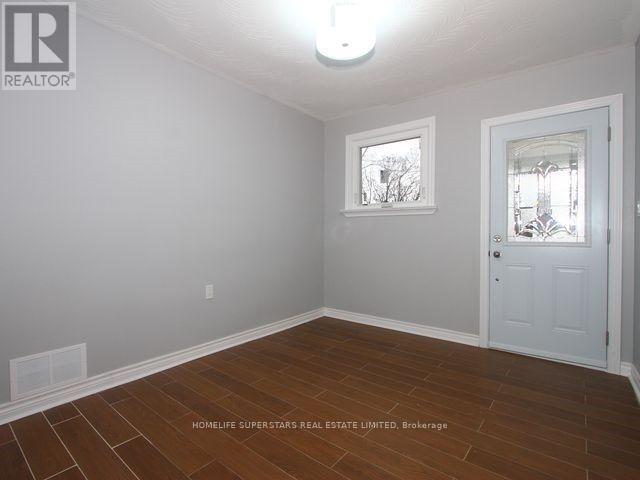 Photo - 30 Elder Ave