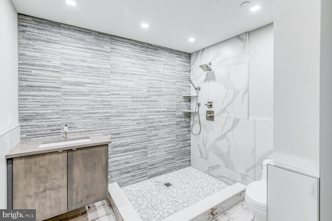 Photo - 2026 Spring Garden St