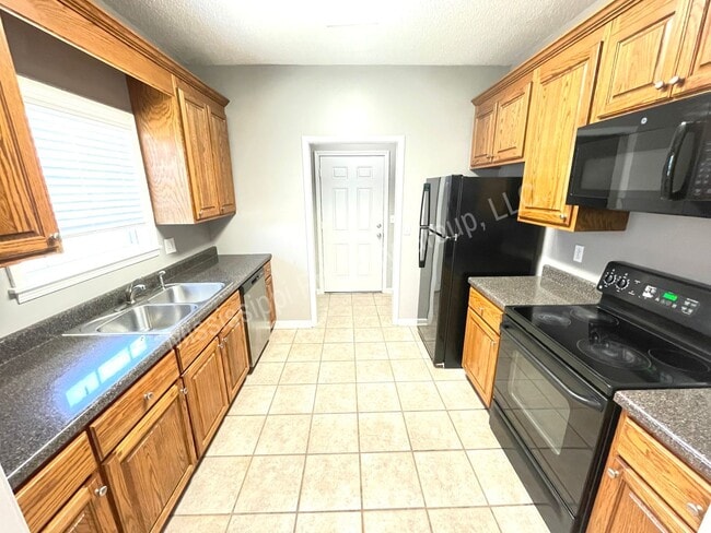 Photo - 3BD/2BA FOR RENT