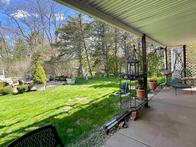 Photo - 146 Elm St