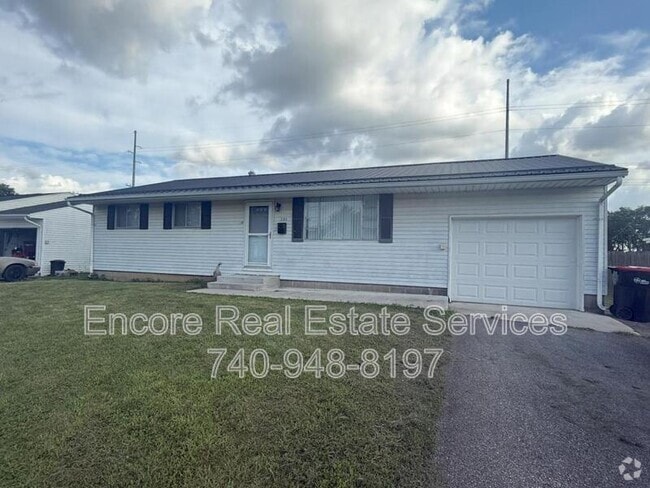 Building Photo - 121 Custer Rd Rental