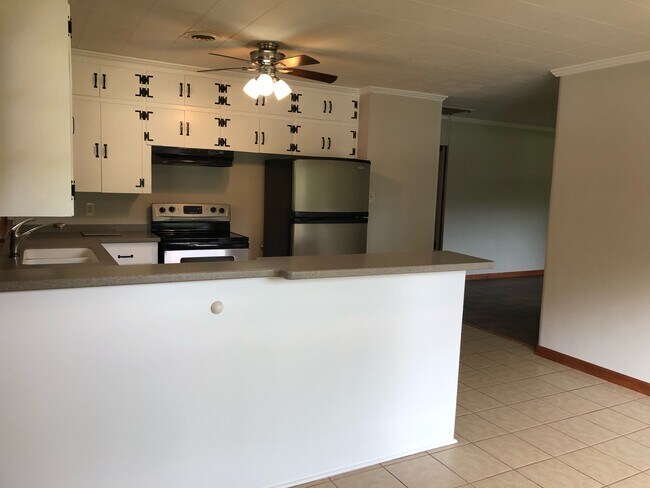 Photo - 834 Athens Dr