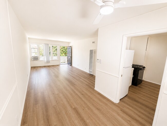 4265-4271 Coldwater Canyon Ave.