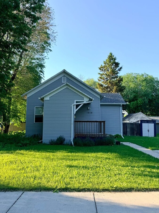 Recently Updated Single Family Home Available Soon - Recently Updated Single Family Home Available Soon