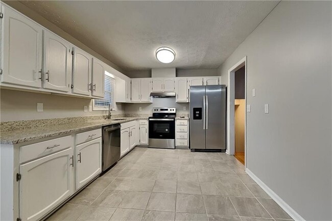 Photo - 2201 Whitebluff Way