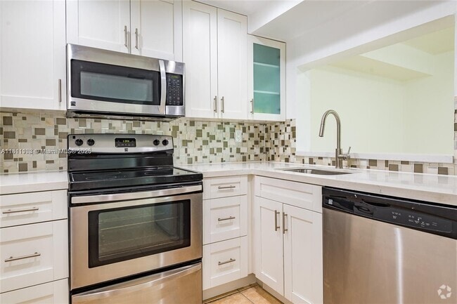 Building Photo - 11750 SW 18th St Unit 409-1 Rental