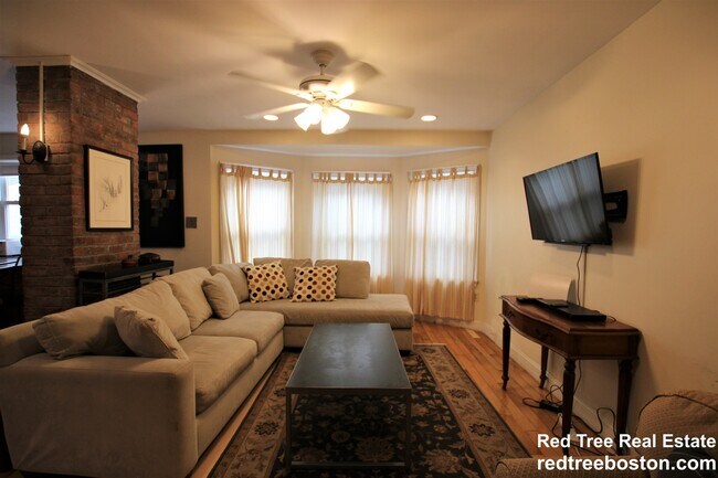 Photo - 17 Holman St Unit 1