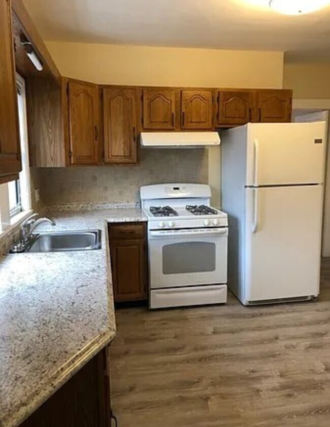 Photo - 39 Olcott St Unit 39