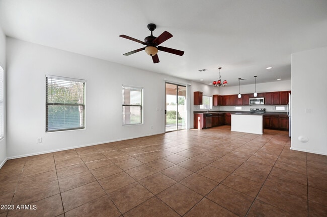 Photo - 21941 Creosote Ct