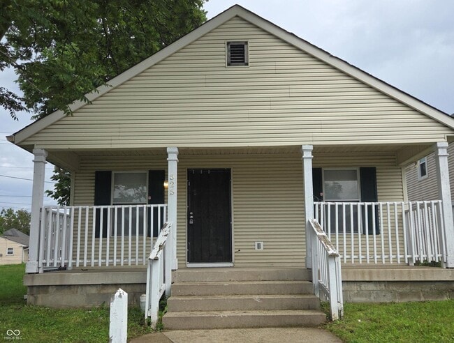 Building Photo - 525 N Belmont Ave