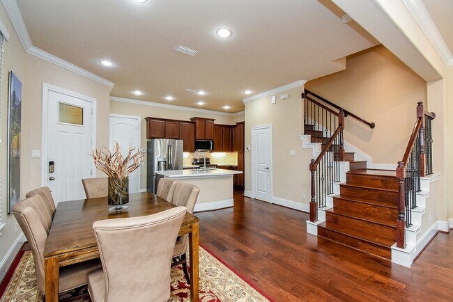 Photo - 8413 Water Oak Pass Dr