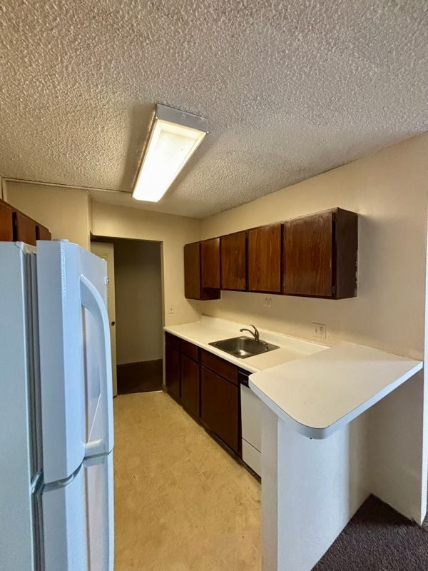 Photo - 1400 Millersport Hwy