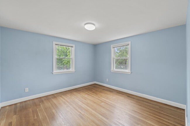 Photo - 7210 Dartmouth Ave